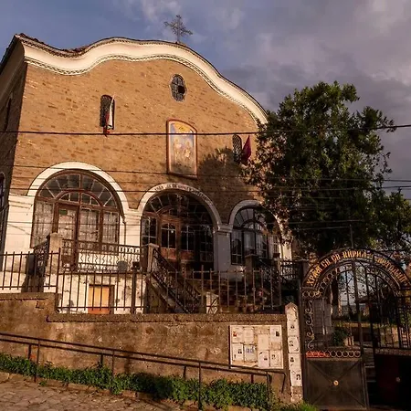 Old Town Apartment